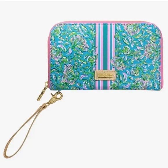 Lilly Pulitzer Tropical Travel Passport Wallet
Wristlet Chick Magnet Zip Up - Picture 1 of 5